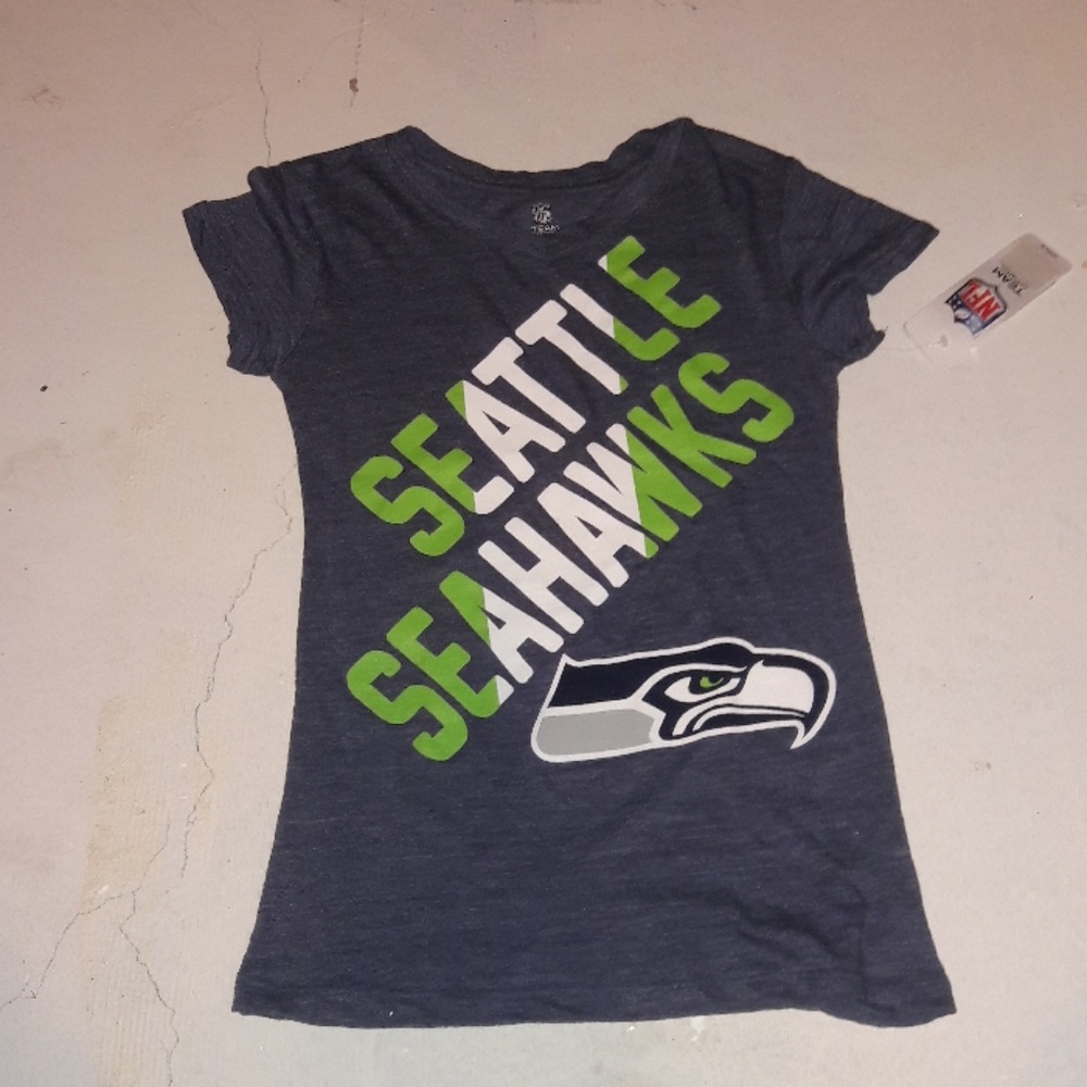 2 Seahawks shirt